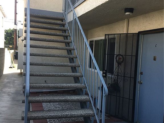4th image of 634 E Cedar Ave