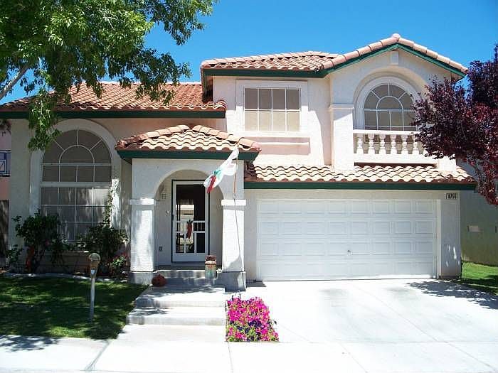 1st image of 8756 Country Pines Ave