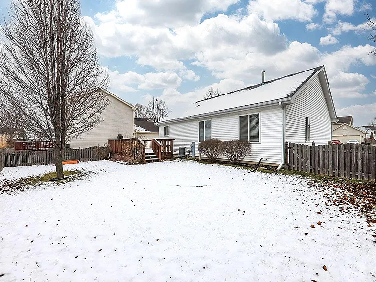 21747 Ives Ct — Photo 17