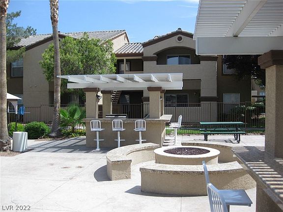 2nd image of 5055 W Hacienda Ave Unit 2097