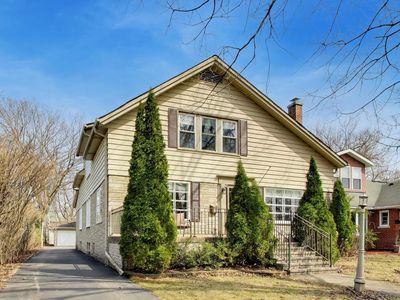 283 Bartram Rd, Riverside, IL, 60546