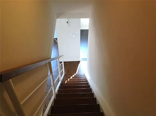 Rented by R New York | media 83