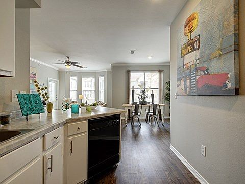 3rd image of 413 Swenson Farms Blvd #515