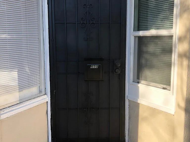 650 Blossom Way #A — Photo 2