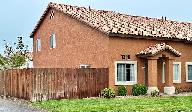 1st image of 1300 Emerywood Ct #0