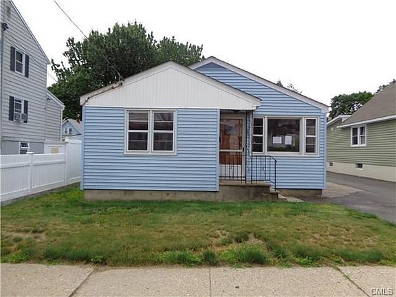 2nd image of 281 Goldenrod Ave