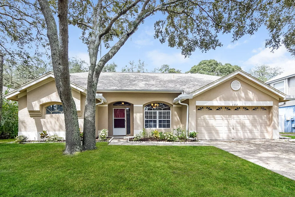 3 bed, 2.0 bath, 1751 sqft, $2,635 — Photo 1