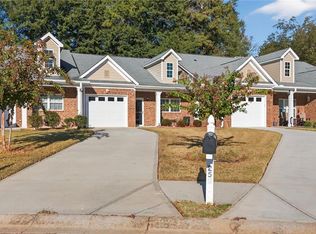 250 Rosenwald Ln, Griffin, GA 30224