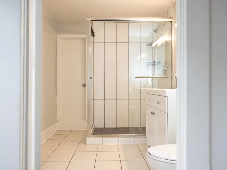 882 Lafond Ave #2 — Photo 4
