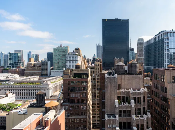 243 West 28th Street image 3 of 20