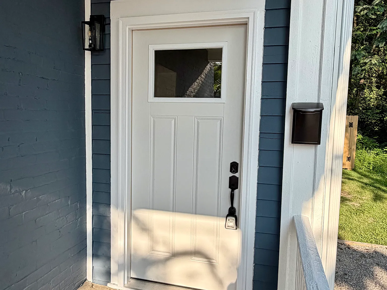 4 bed, 1814 sqft, $3,300 — Photo 3