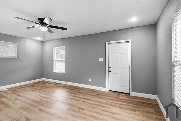 5317 Helen Ave — Photo 16
