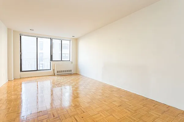 Rented by MNS | media 27