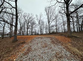 2100 Old Wolf River Rd, Jamestown, TN 38556