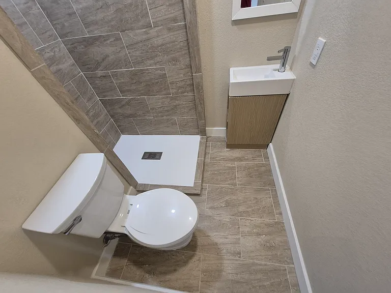4018 Sunrise Cove Dr — Photo 58