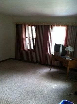 4th image of 2438 E Denton Ave