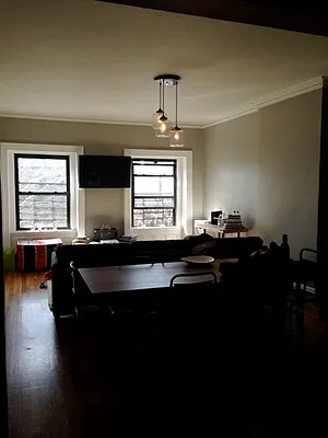 Rented by Tbshaw Realty Associates | media 16