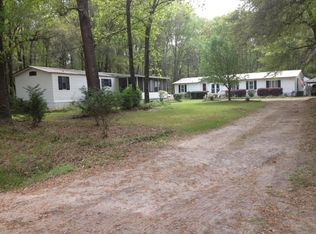 17 Johnson Landing Rd, Beaufort, SC 29907