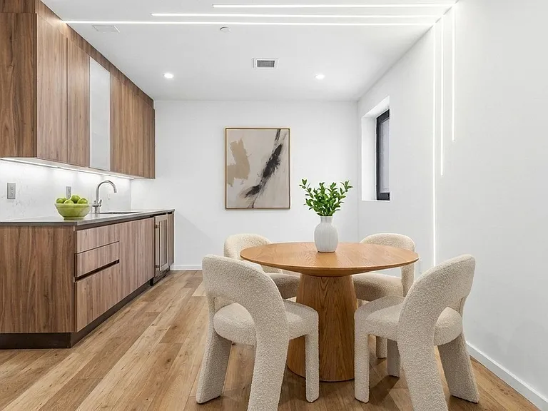 7 Algonquin Rd #1 — Photo 17