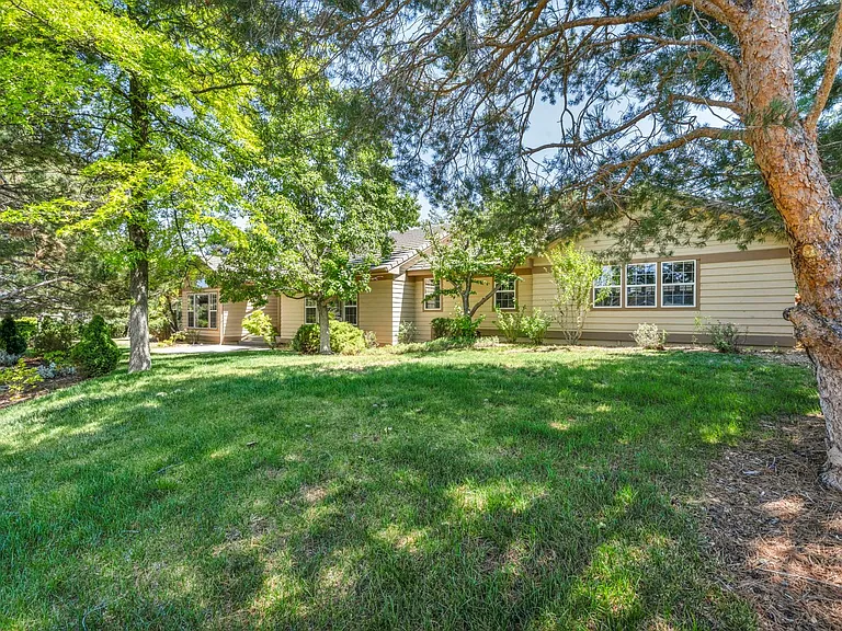 14220 W Windriver Ln — Photo 44