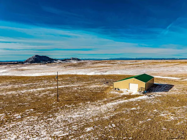 660 Road 103, Granite Canon, WY 82059