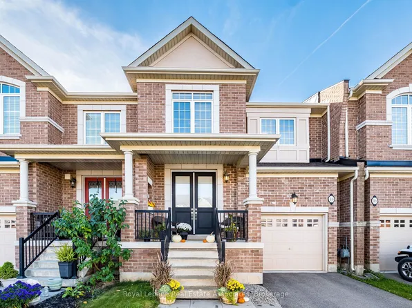 18 Heming Trl, Hamilton, ON L9K 0J8