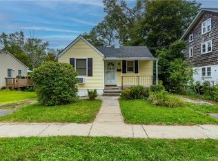 9 Oakland Ave, Walden, NY