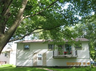 201 4th St NE, Dodge Center, MN 55927