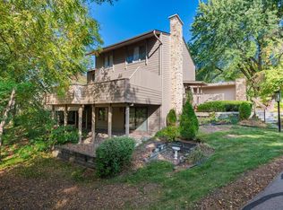 10243 Scarborough Rd, Bloomington, MN 55437