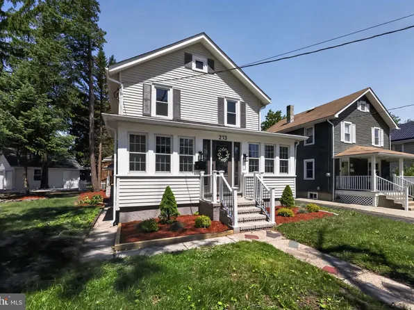 213 Lawnside Ave, Haddon Township, NJ 08108