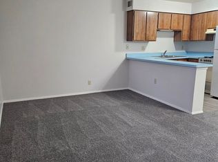 One and two bedroom apartments in downtown Henderson, Kentucky, Henderson, KY 42420