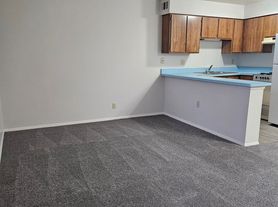 One and two bedroom apartments in downtown Henderson, Kentucky