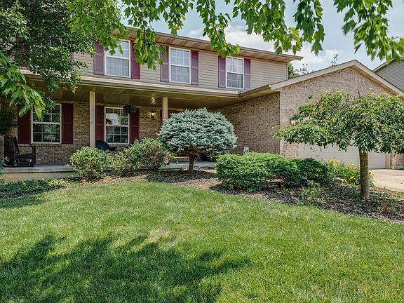 2nd image of 6718 Woodsedge Dr