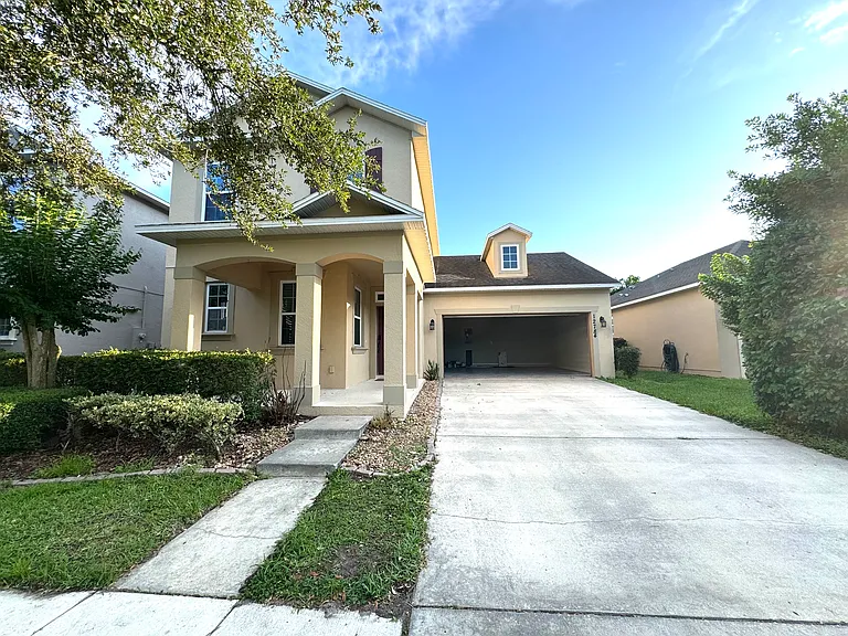 12784 Garridan Ave — Photo 3