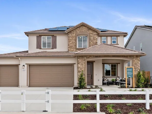 348 N Vista Ave, Fowler, CA 93625