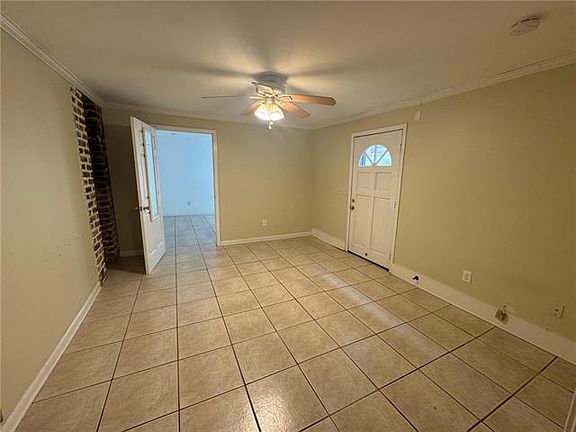3rd image of 424 Eliza St