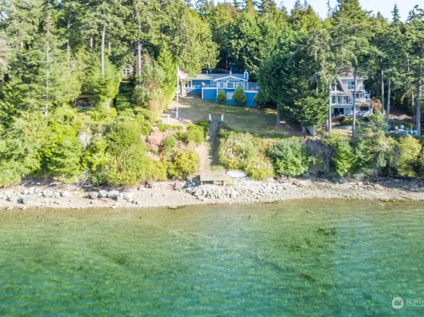 1161 Griffith Point Road, Nordland, WA 98358