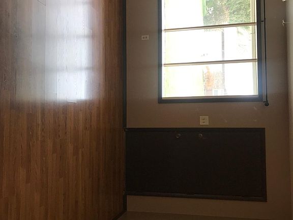2nd image of 768 S Harvey Dr