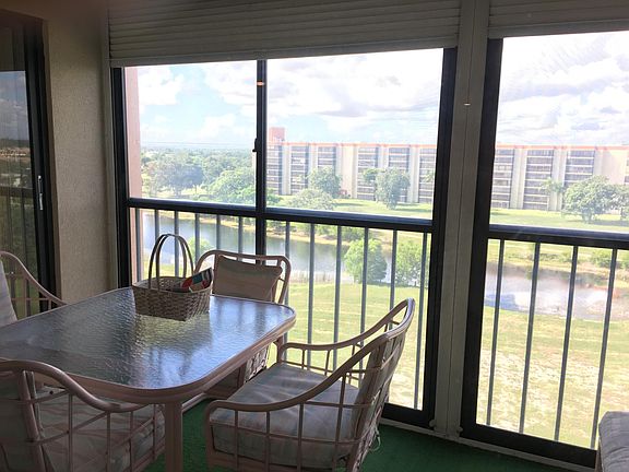 4th image of 7290 Kinghurst Drive #804