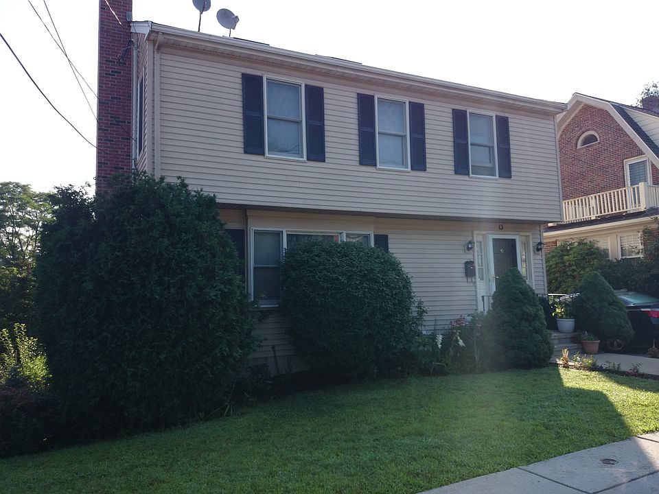 1st image of 12 Birchwood St