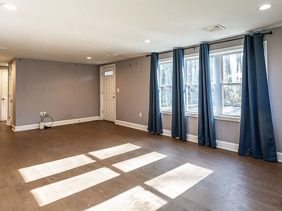 5th image of 68 Giseles Way