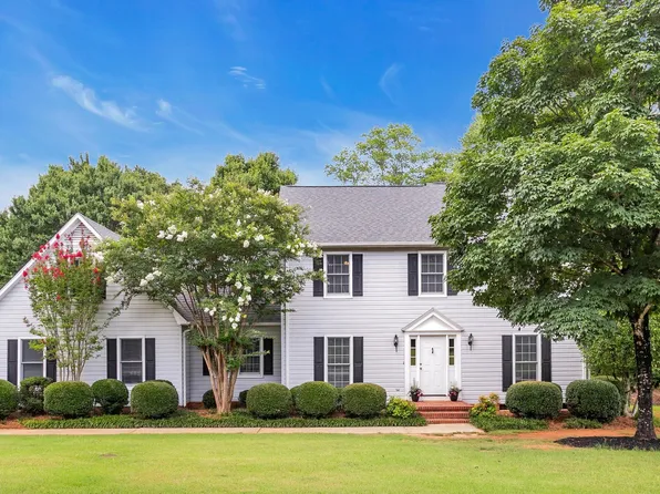 102 Wycliffe Dr, Greer, SC 29650