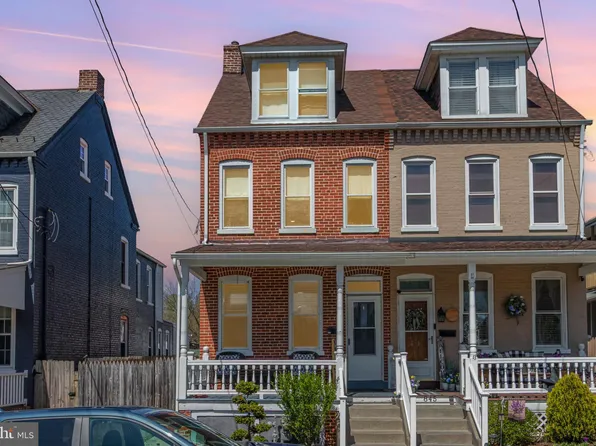 843 Spruce St, Columbia, PA 17512