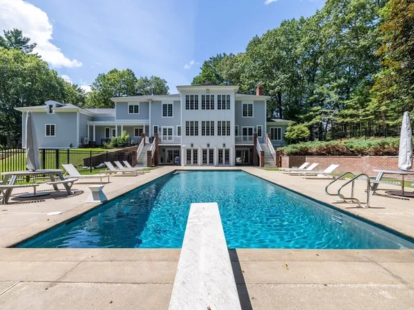 24 Appleton Ln, Boxford, MA 01921