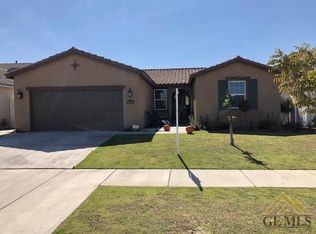14815 Coneflower Dr, Bakersfield, CA 93314