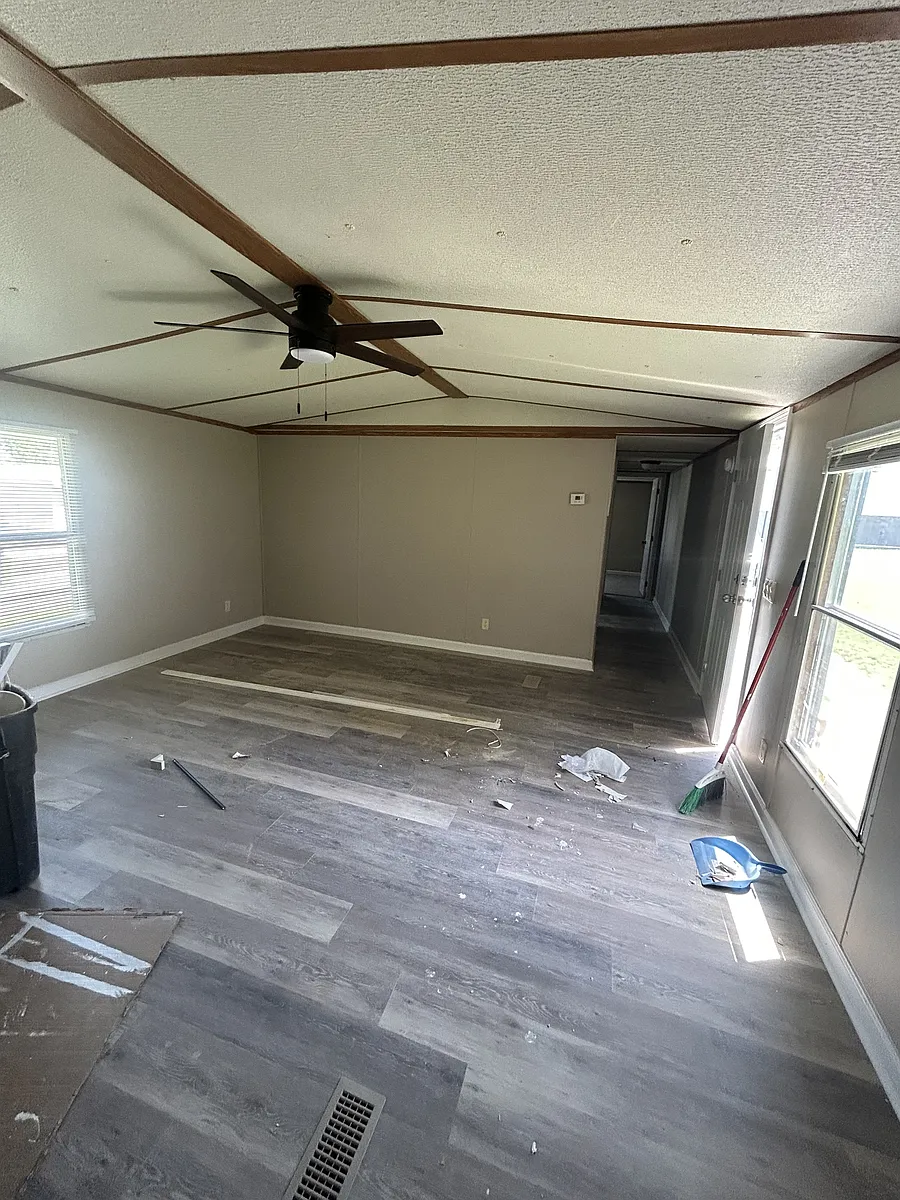 Building Photo - 302 Wilson Dr