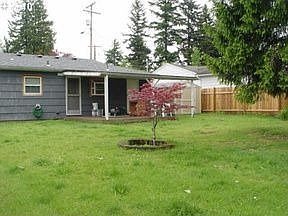 2nd image of 208 N Lieser Rd