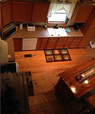 4th image of 60 Leland Ln