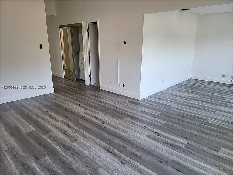 9723 N New River Canal Rd #416 — Photo 18