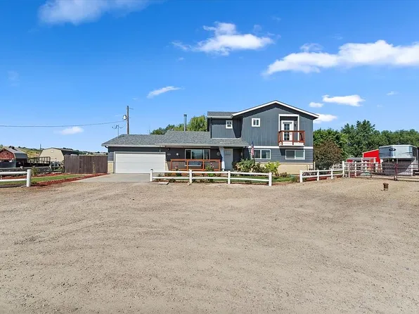 15916 Hill Top Cir, Wilder, ID 83676